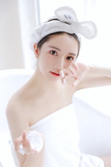 iu和银赫